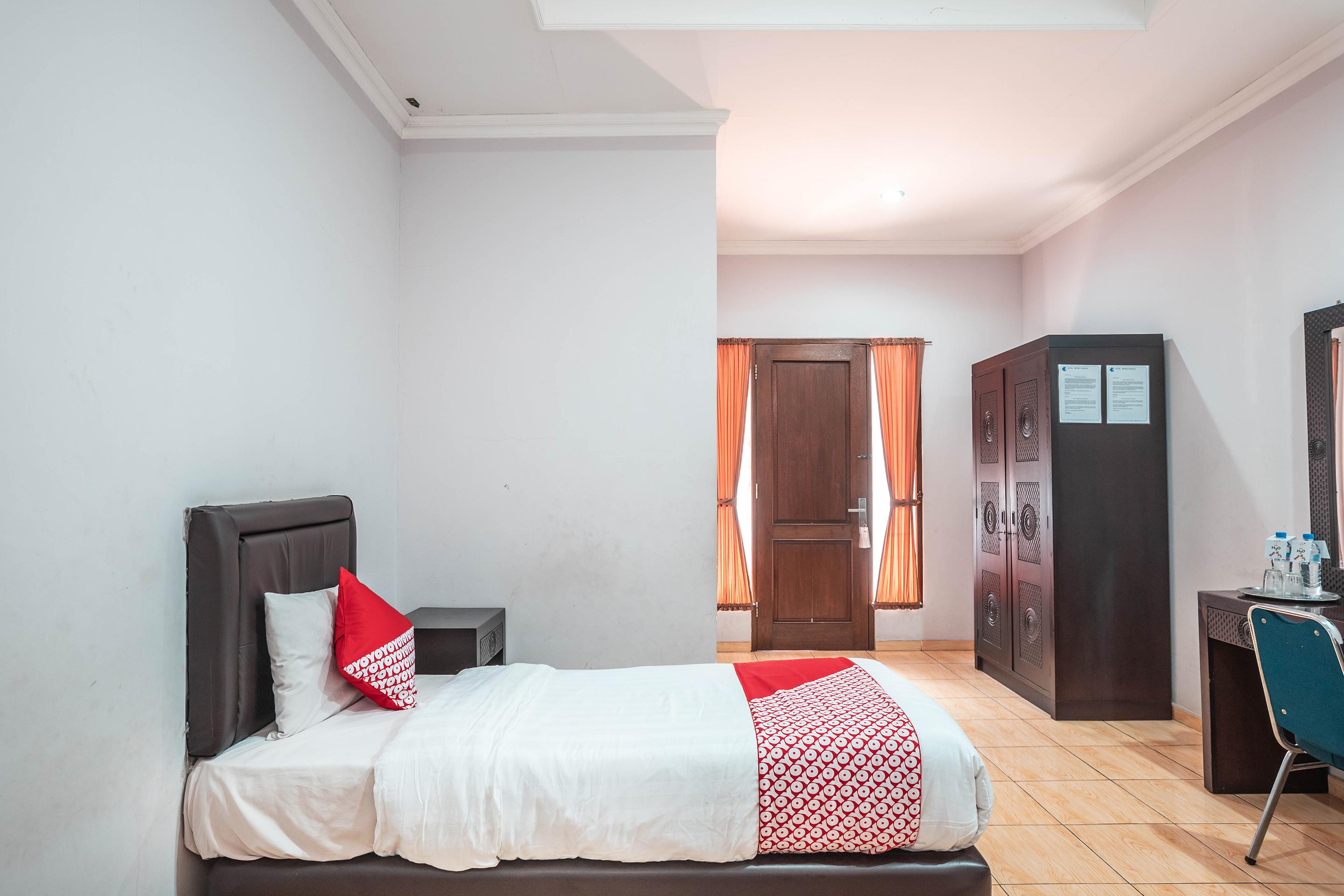 בקאסי Super Oyo 686 Bunga Karang Hotel מראה חיצוני תמונה