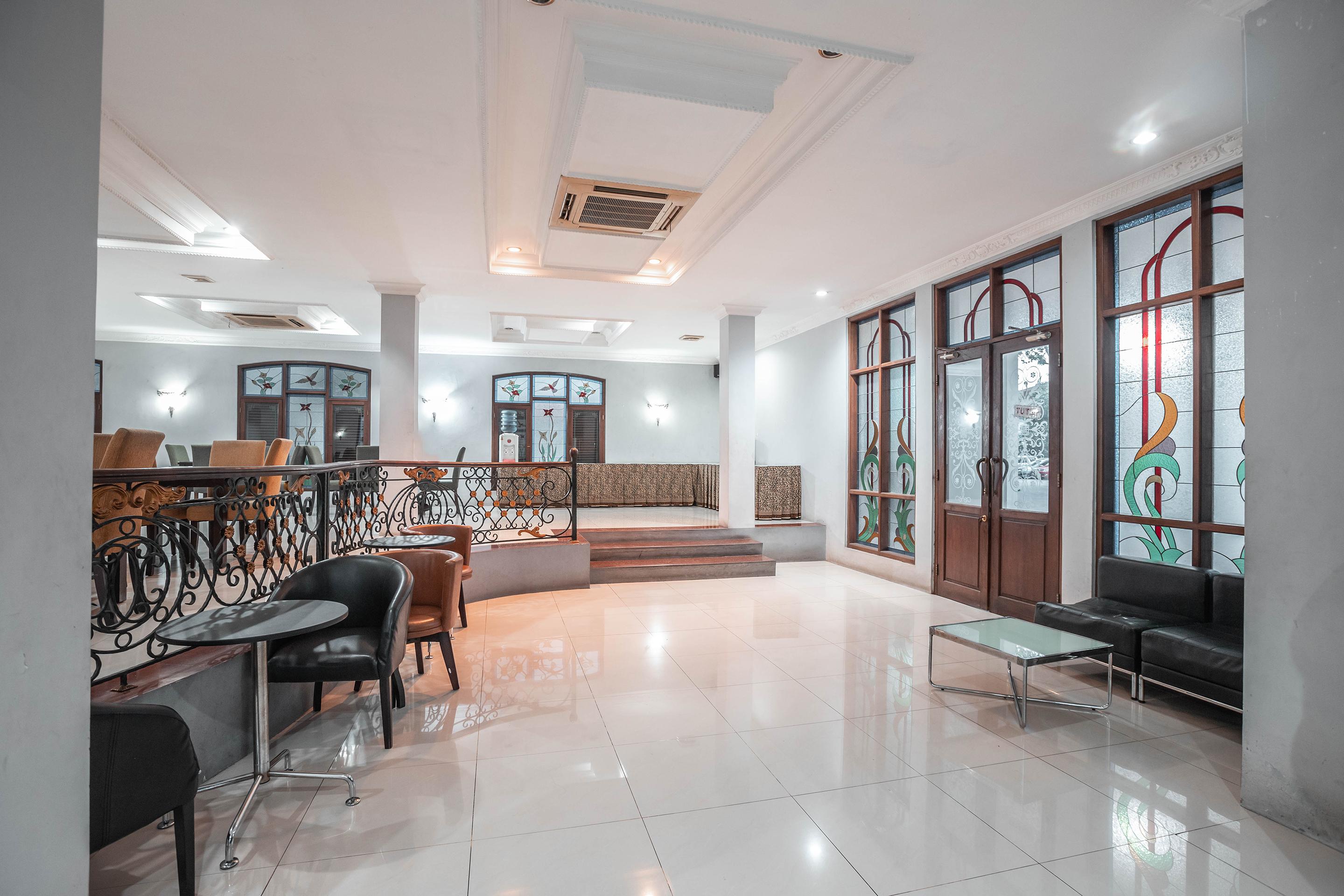 בקאסי Super Oyo 686 Bunga Karang Hotel מראה חיצוני תמונה