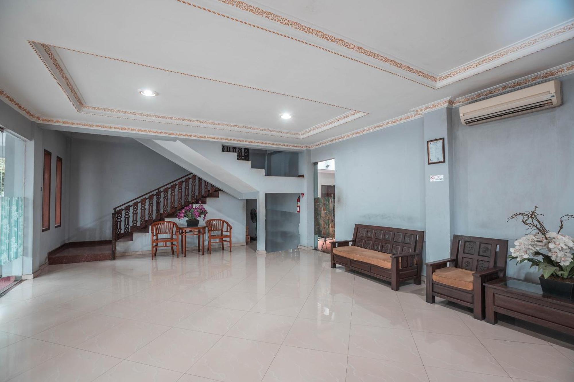 בקאסי Super Oyo 686 Bunga Karang Hotel מראה חיצוני תמונה