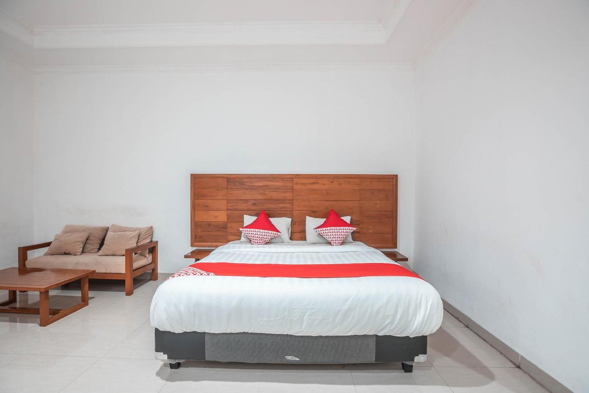בקאסי Super Oyo 686 Bunga Karang Hotel מראה חיצוני תמונה