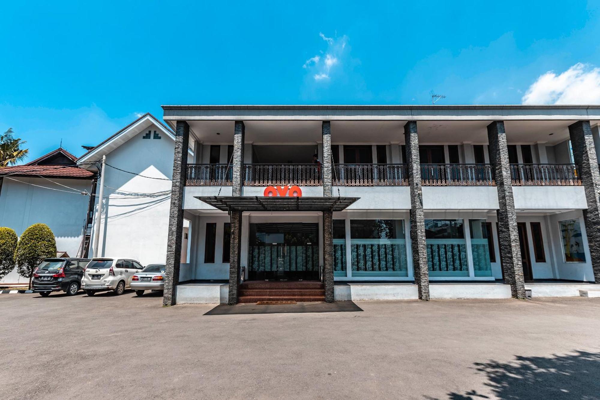 בקאסי Super Oyo 686 Bunga Karang Hotel מראה חיצוני תמונה